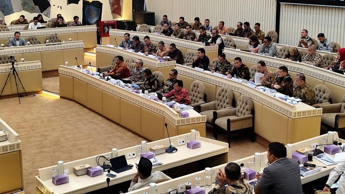 Legislator Cecar ATR/BPN Kisruh Hotel Sultan: Menang Negara atau Pengusaha? - Update 2